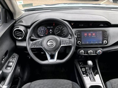 2024 Nissan Kicks SV FWD