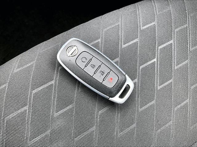 2024 Nissan Kicks SV FWD