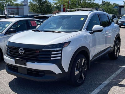 2025 Nissan Kicks SR