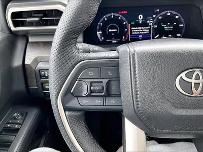 2025 Toyota Tacoma 4WD 4WD Limited Double Cab 5' Bed AT (Natl)