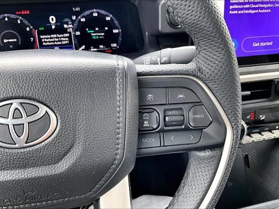 2025 Toyota Tacoma 4WD 4WD Limited Double Cab 5' Bed AT (Natl)