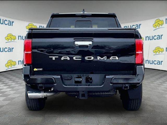 2025 Toyota Tacoma 4WD 4WD Limited Double Cab 5' Bed AT (Natl)