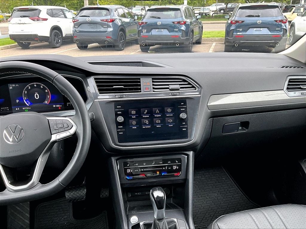 2022 Volkswagen Tiguan SE