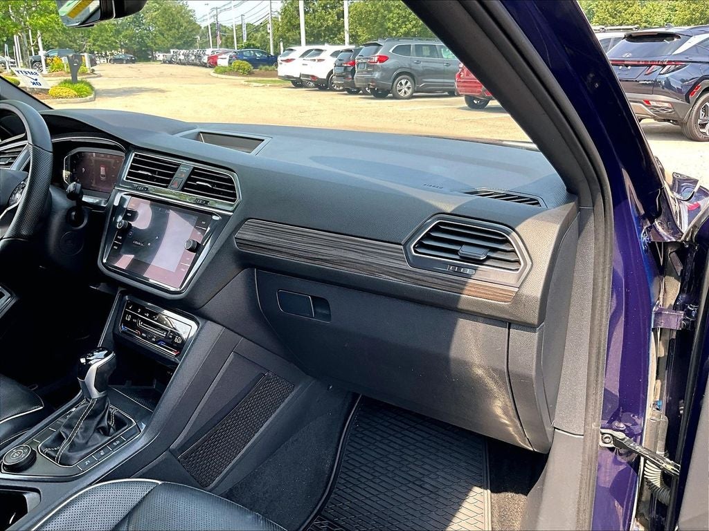 2022 Volkswagen Tiguan SEL R-Line