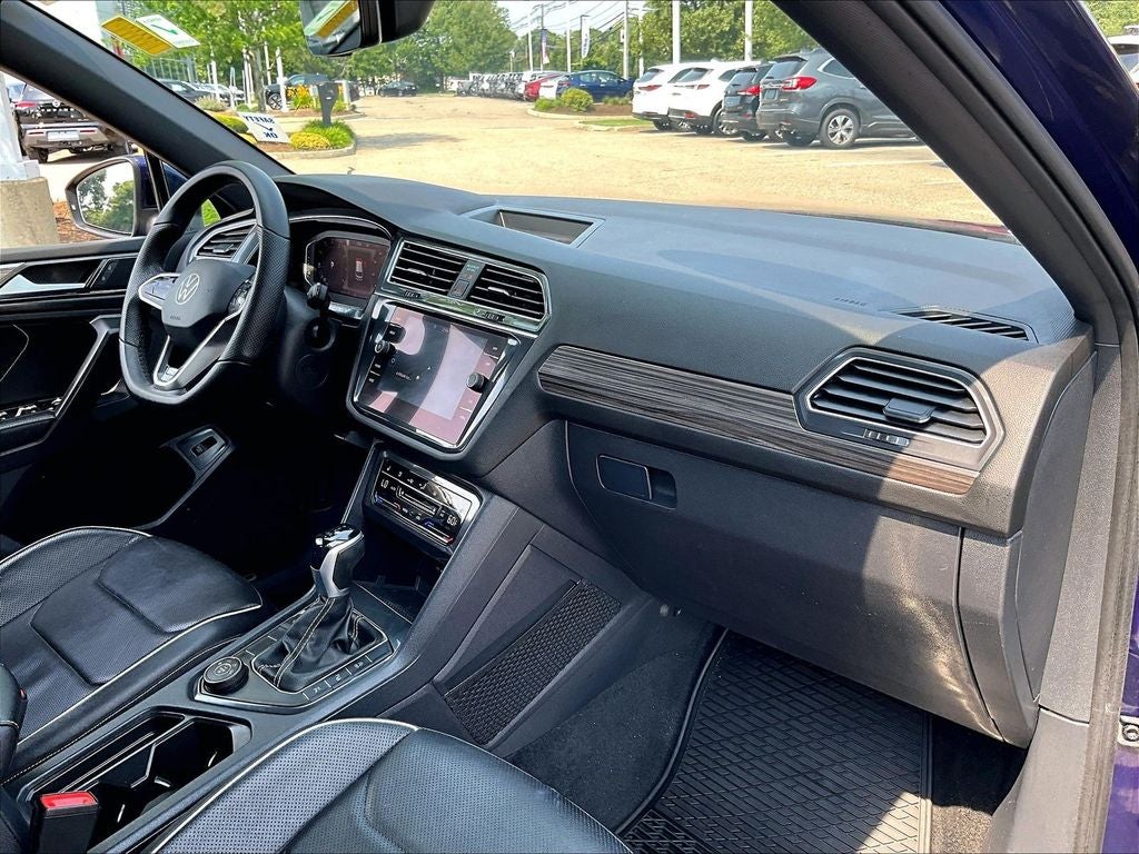 2022 Volkswagen Tiguan SEL R-Line