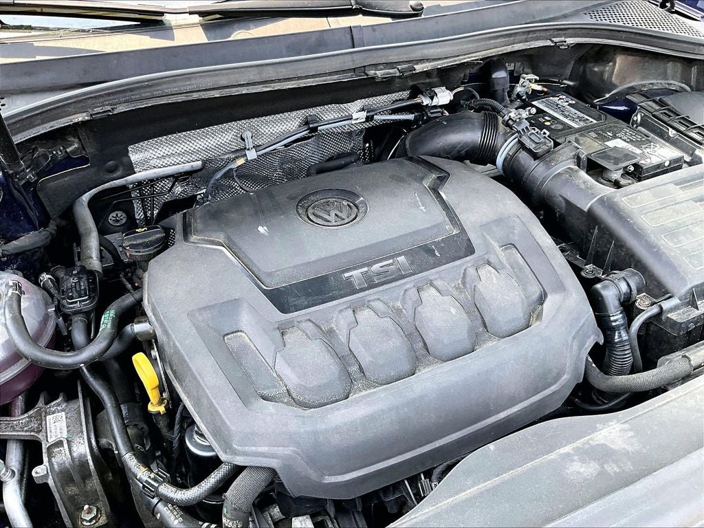 2022 Volkswagen Tiguan SEL R-Line