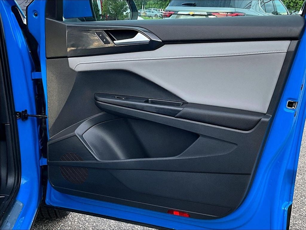 2023 Volkswagen Taos SEL