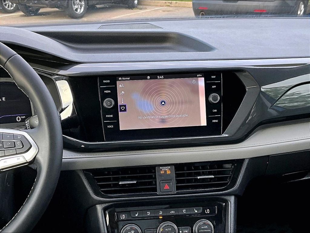 2023 Volkswagen Taos SEL