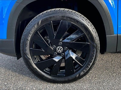 2023 Volkswagen Taos SEL
