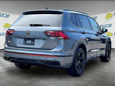 2023 Volkswagen Tiguan SE R-Line Black