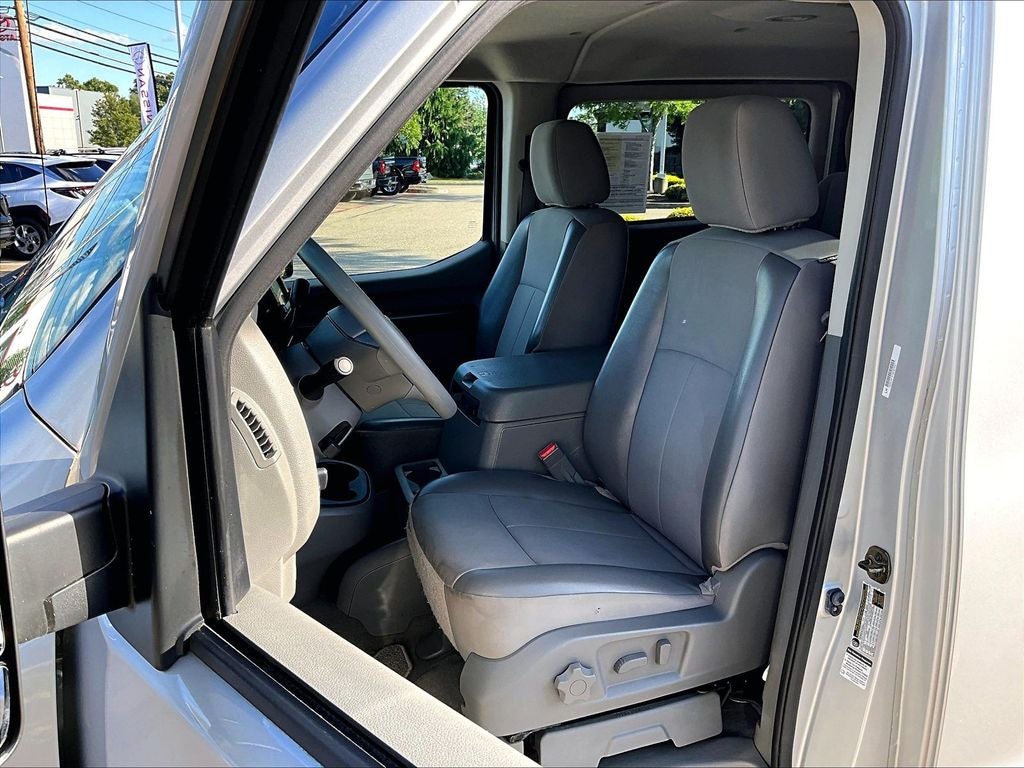 2019 Nissan NV Passenger NV3500 HD SV