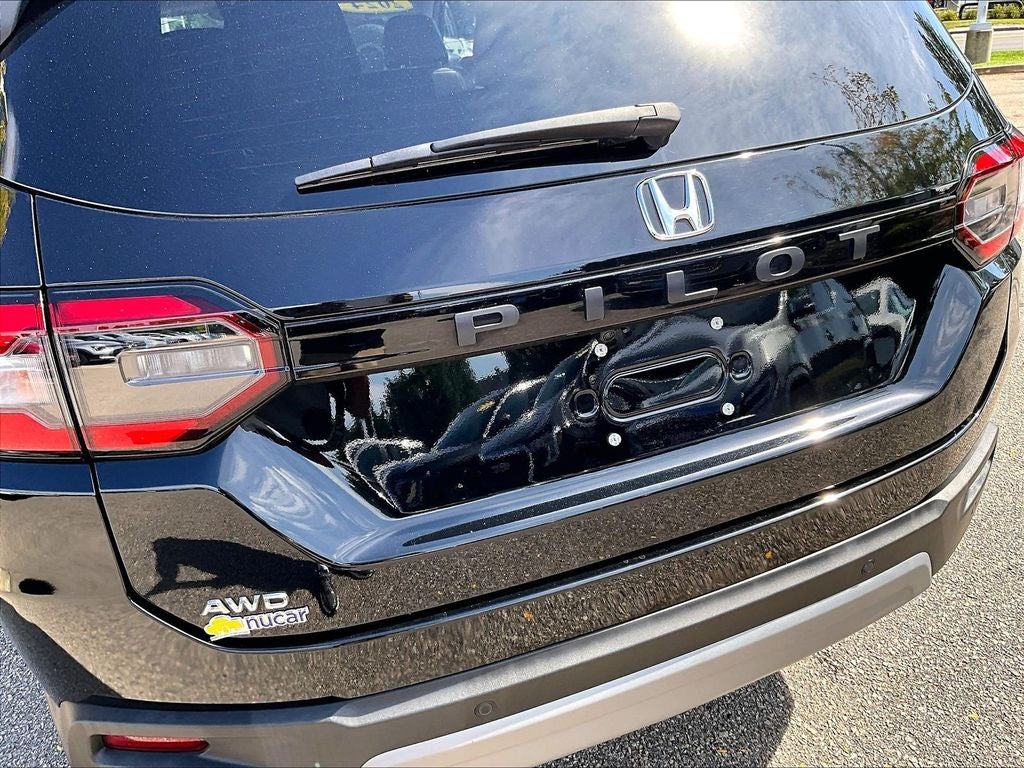 2024 Honda Pilot EX-L 8 Passenger