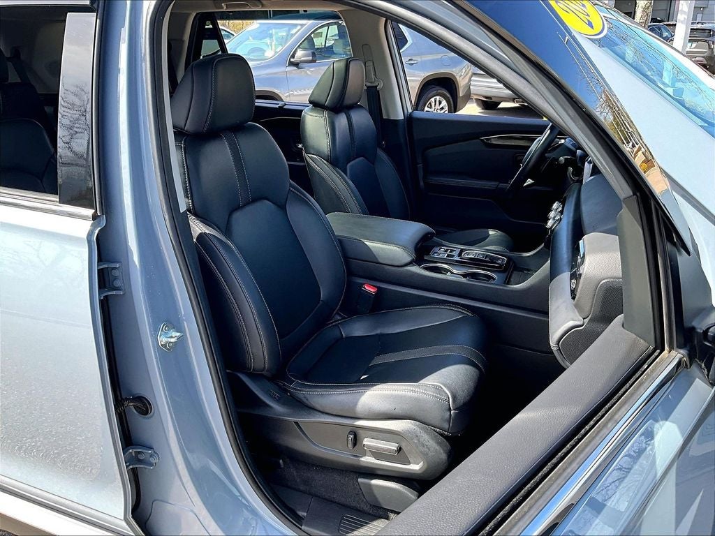 2023 Honda Pilot Touring AWD