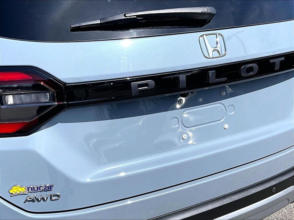 2023 Honda Pilot Touring AWD