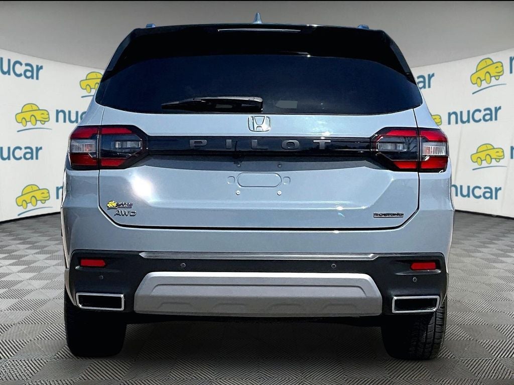 2023 Honda Pilot Touring AWD