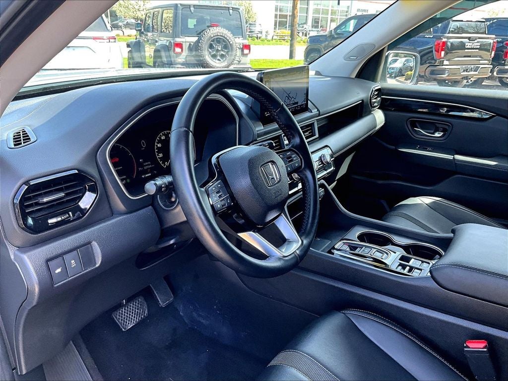 2023 Honda Pilot Touring AWD