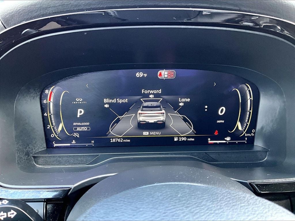 2026 INFINITI QX60 LUXE