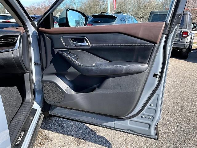 2021 Nissan Rogue AWD SL