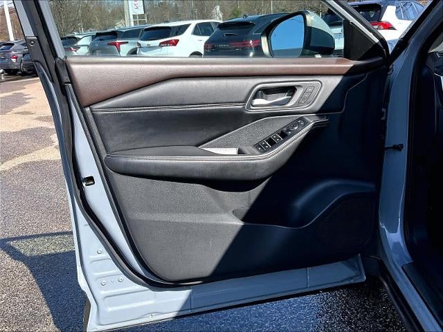 2021 Nissan Rogue AWD SL