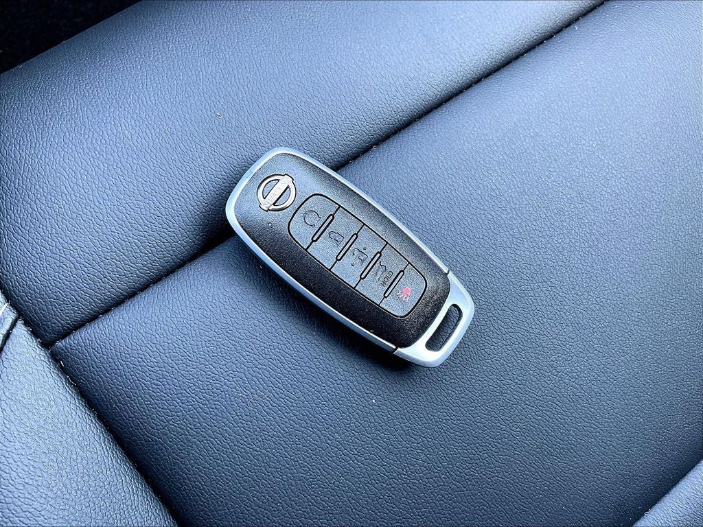 2025 Nissan Murano SV
