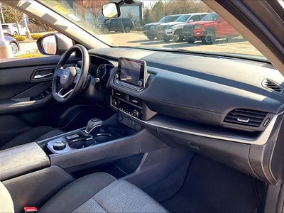 2024 Nissan Rogue AWD SV