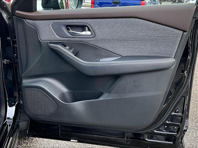 2023 Nissan Rogue AWD SV