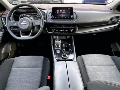 2023 Nissan Rogue AWD SV