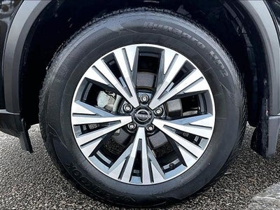 2023 Nissan Rogue AWD SV