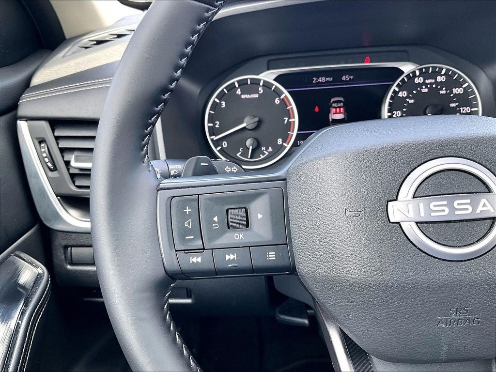 2025 Nissan Rogue SV