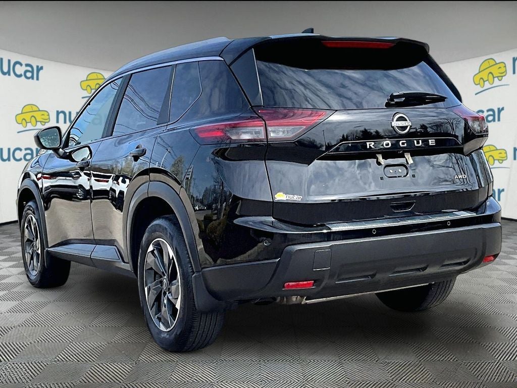 2025 Nissan Rogue SV