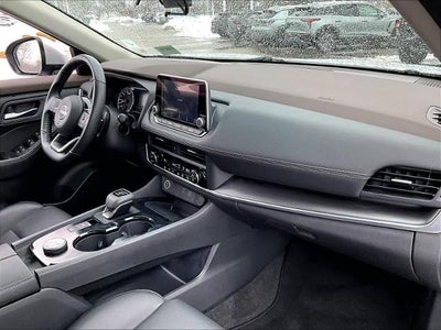 2023 Nissan Rogue AWD SV