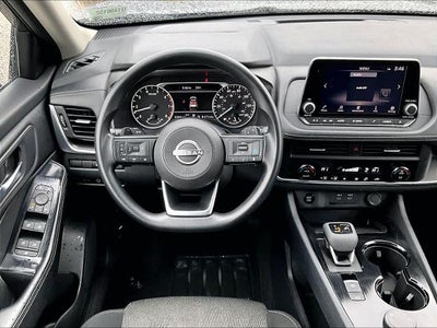 2024 Nissan Rogue AWD SV