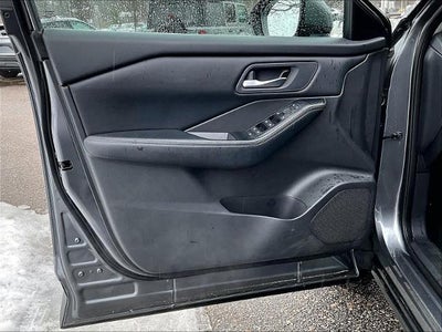 2024 Nissan Rogue AWD SV