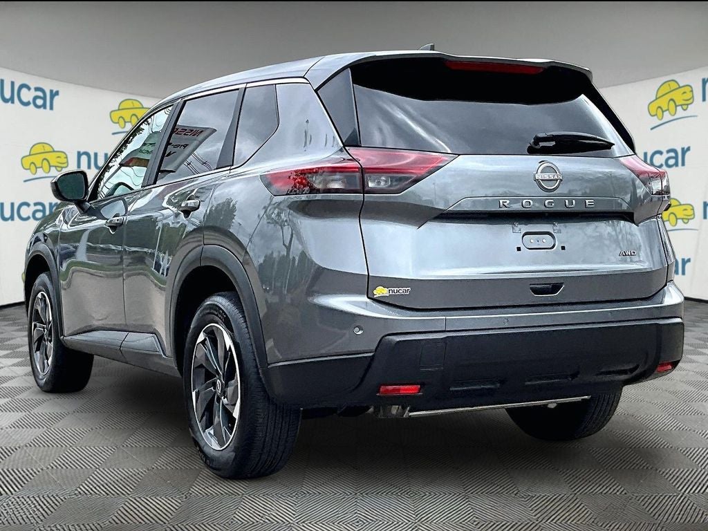 2025 Nissan Rogue SV