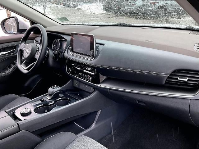 2022 Nissan Rogue AWD SV