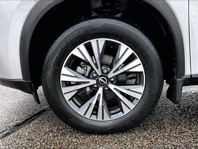 2022 Nissan Rogue AWD SV