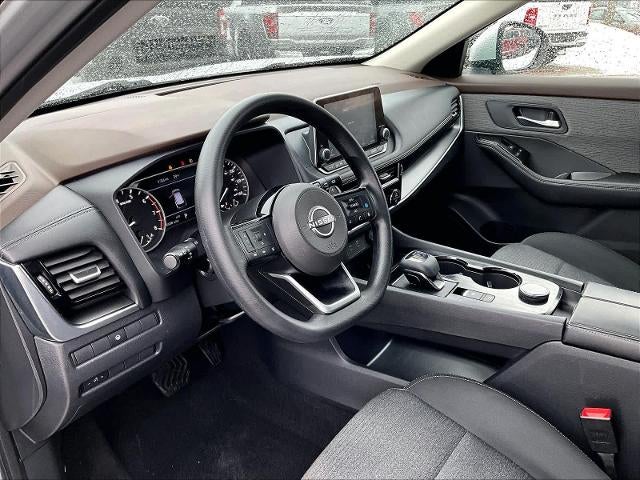 2022 Nissan Rogue AWD SV