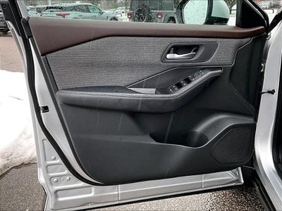 2022 Nissan Rogue AWD SV