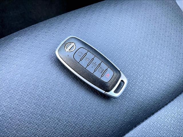 2023 Nissan Rogue AWD SV