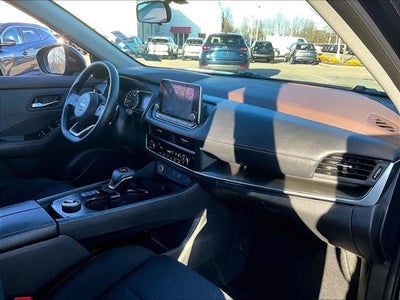 2023 Nissan Rogue AWD SV