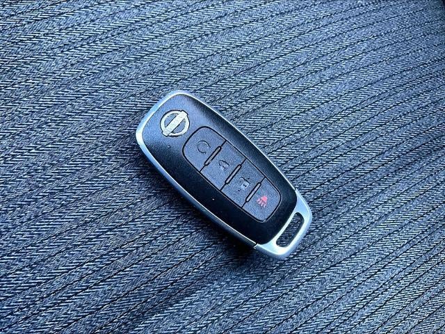 2023 Nissan Rogue AWD SV