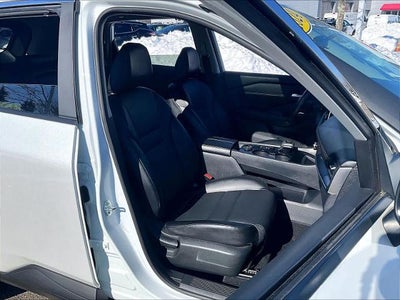 2024 Nissan Rogue AWD SV