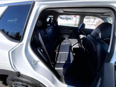 2024 Nissan Rogue AWD SV