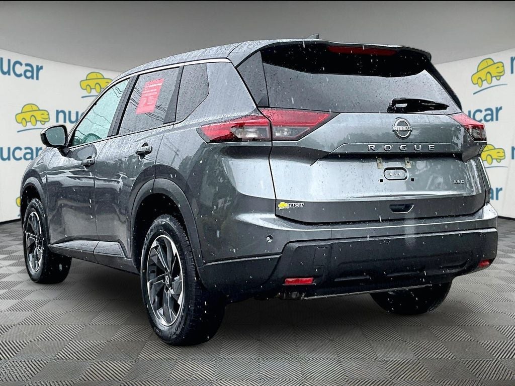 2025 Nissan Rogue SV