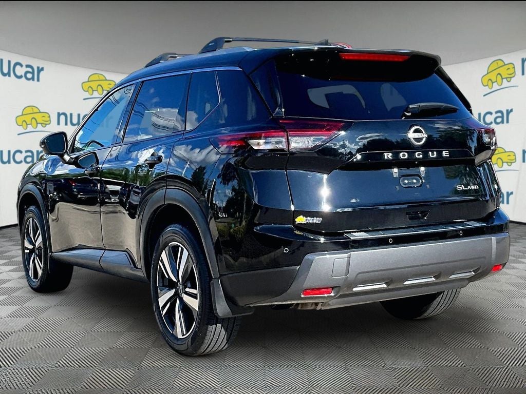 2024 Nissan Rogue SL