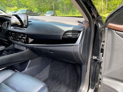 2022 Nissan Rogue SL