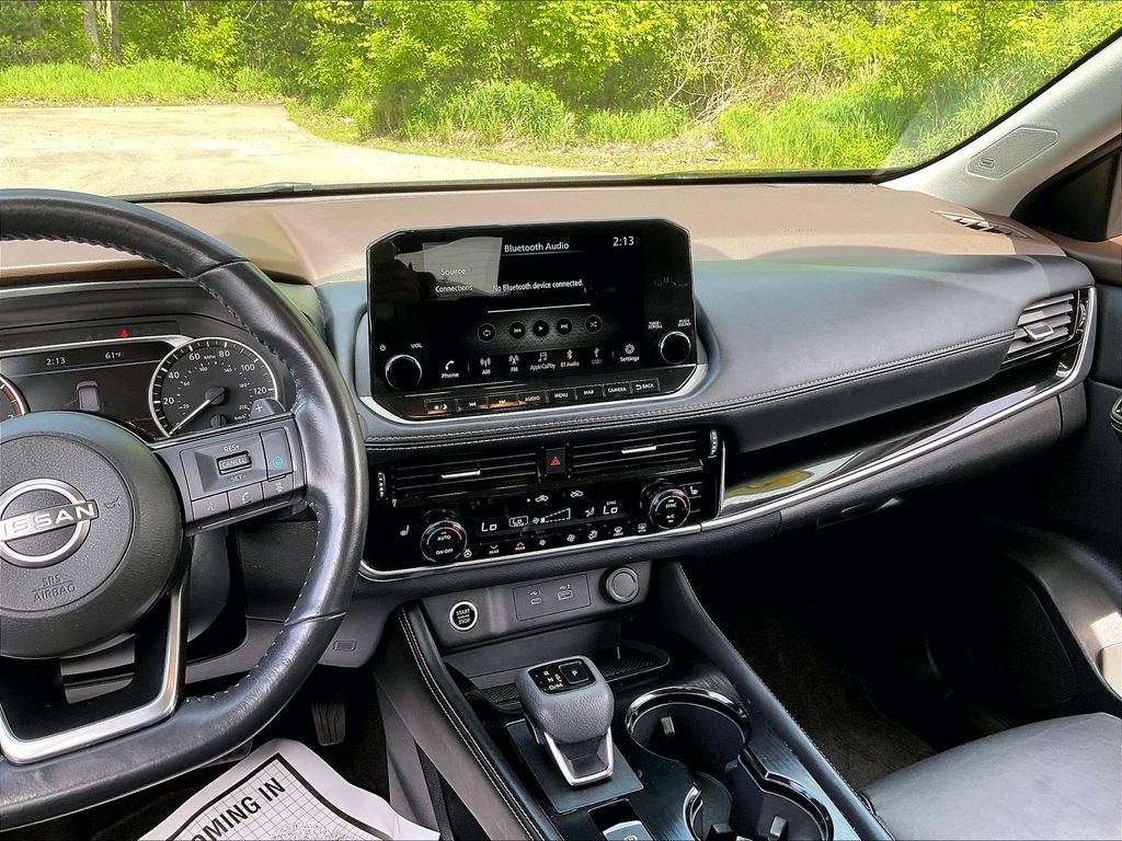 2022 Nissan Rogue SL