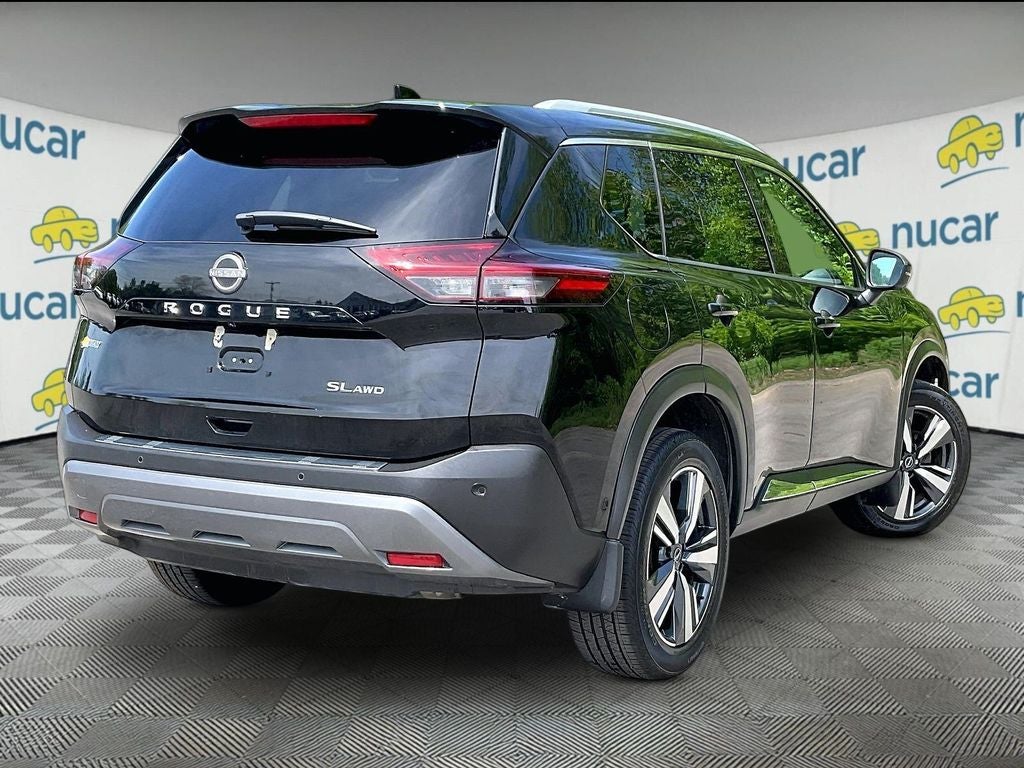2022 Nissan Rogue SL