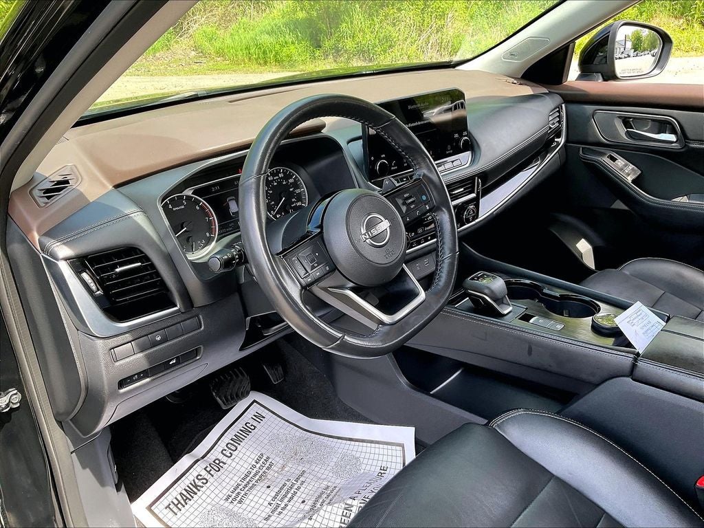 2022 Nissan Rogue SL
