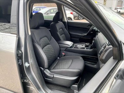 2024 Nissan Pathfinder S 4WD